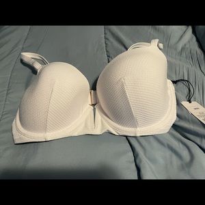 White bikini top…lightly lined